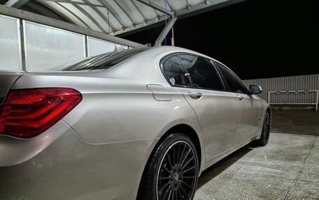 BMW 7 серия, 2011 год, 165 000 рублей, 18 фотография