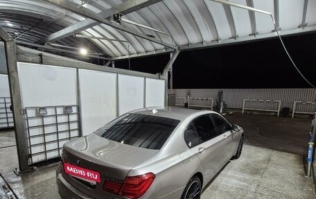 BMW 7 серия, 2011 год, 165 000 рублей, 19 фотография