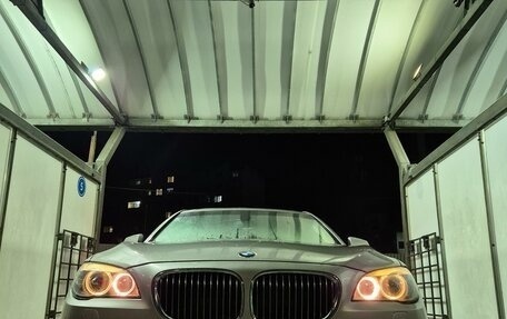 BMW 7 серия, 2011 год, 165 000 рублей, 21 фотография