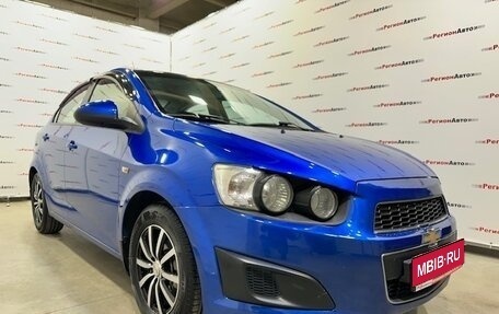 Chevrolet Aveo III, 2013 год, 800 000 рублей, 1 фотография