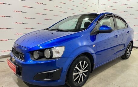 Chevrolet Aveo III, 2013 год, 800 000 рублей, 10 фотография