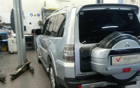 Mitsubishi Pajero IV, 2008 год, 1 870 000 рублей, 4 фотография