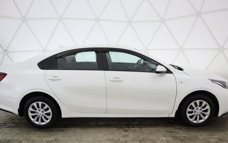 KIA Cerato IV, 2021 год, 1 620 000 рублей, 2 фотография