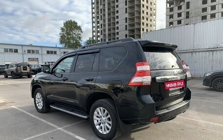 Toyota Land Cruiser Prado 150 рестайлинг 2, 2016 год, 3 900 000 рублей, 5 фотография