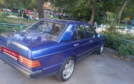 Mercedes-Benz 190 (W201), 1985 год, 250 000 рублей, 4 фотография