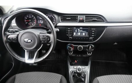 KIA Rio IV, 2018 год, 1 255 000 рублей, 9 фотография