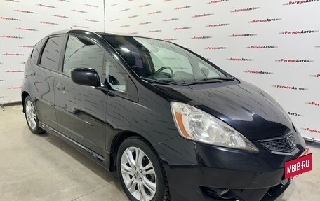 Honda Fit III, 2010 год, 915 000 рублей, 4 фотография