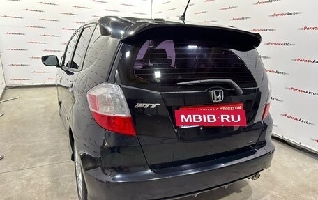 Honda Fit III, 2010 год, 915 000 рублей, 13 фотография