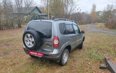 Chevrolet Niva I рестайлинг, 2012 год, 670 000 рублей, 5 фотография