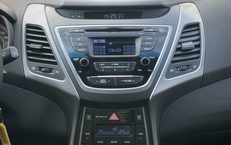 Hyundai Elantra V, 2014 год, 1 250 000 рублей, 24 фотография