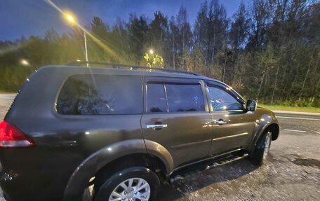 Mitsubishi Pajero Sport II рестайлинг, 2014 год, 2 100 000 рублей, 7 фотография