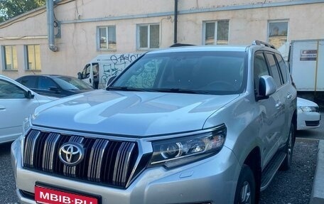 Toyota Land Cruiser Prado 150 рестайлинг 2, 2017 год, 5 500 000 рублей, 1 фотография