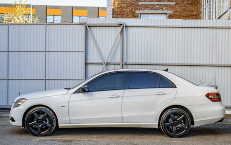 Mercedes-Benz E-Класс, 2012 год, 1 199 000 рублей, 8 фотография