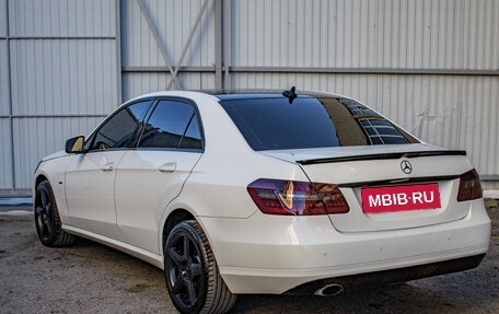 Mercedes-Benz E-Класс, 2012 год, 1 199 000 рублей, 5 фотография