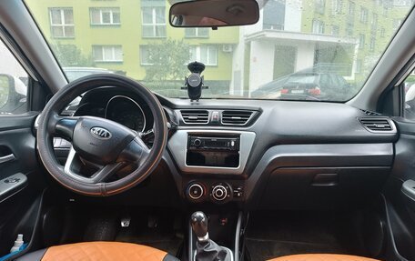 KIA Rio III рестайлинг, 2015 год, 666 000 рублей, 5 фотография