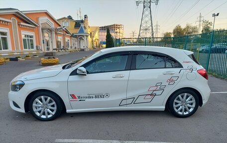 Mercedes-Benz A-Класс, 2015 год, 1 850 000 рублей, 9 фотография