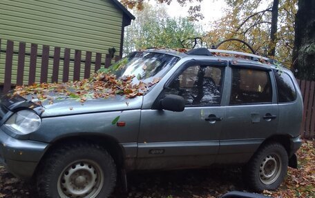 Chevrolet Niva I рестайлинг, 2005 год, 260 000 рублей, 3 фотография