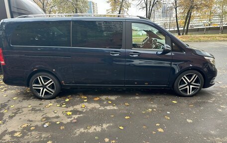 Mercedes-Benz V-Класс, 2018 год, 4 600 000 рублей, 2 фотография