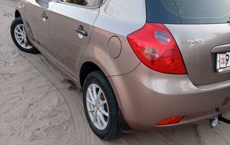 KIA cee'd I рестайлинг, 2007 год, 630 000 рублей, 7 фотография