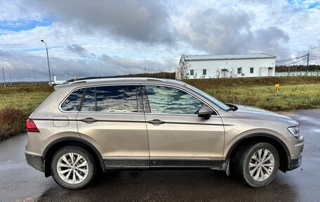 Volkswagen Tiguan II, 2017 год, 2 250 000 рублей, 4 фотография