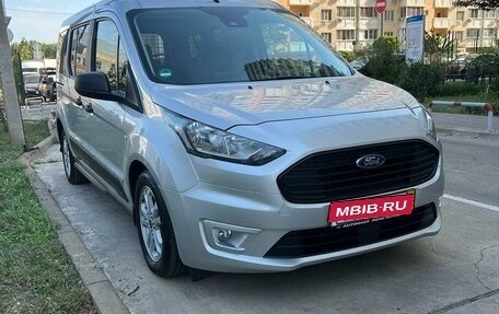 Ford Tourneo Connect II рестайлинг, 2020 год, 2 750 000 рублей, 6 фотография