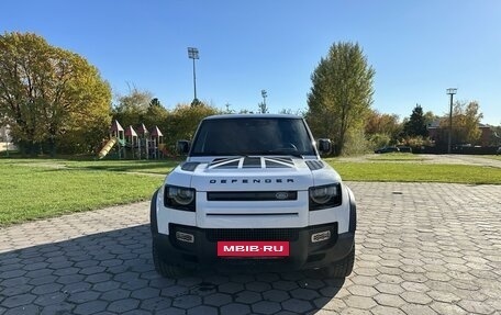 Land Rover Defender II, 2021 год, 6 900 000 рублей, 2 фотография