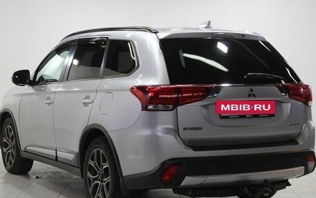 Mitsubishi Outlander III рестайлинг 3, 2017 год, 1 779 000 рублей, 7 фотография