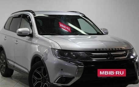 Mitsubishi Outlander III рестайлинг 3, 2017 год, 1 779 000 рублей, 3 фотография