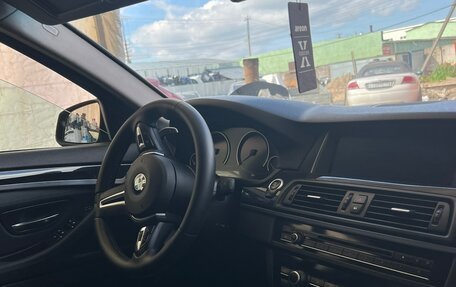 BMW 5 серия, 2013 год, 1 750 000 рублей, 12 фотография