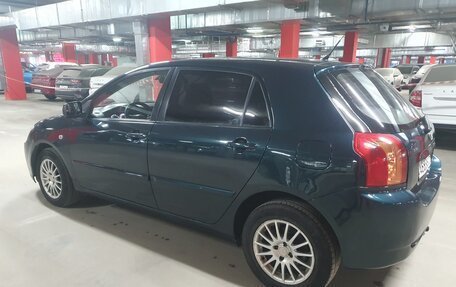 Toyota Corolla, 2005 год, 630 000 рублей, 4 фотография