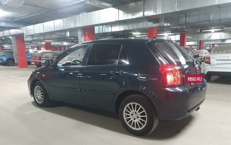 Toyota Corolla, 2005 год, 630 000 рублей, 11 фотография