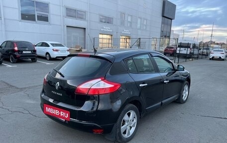 Renault Megane III, 2011 год, 700 000 рублей, 3 фотография