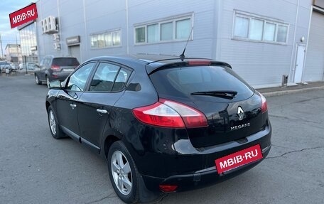 Renault Megane III, 2011 год, 700 000 рублей, 4 фотография