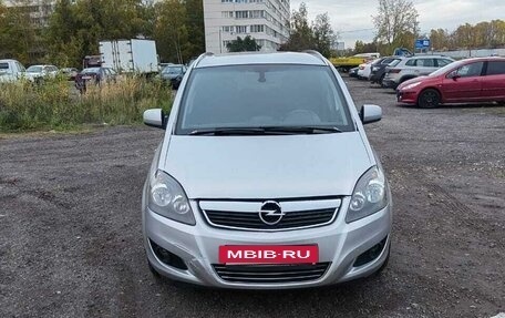 Opel Zafira B, 2014 год, 750 000 рублей, 10 фотография