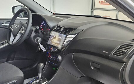 Hyundai Solaris II рестайлинг, 2013 год, 1 349 000 рублей, 20 фотография