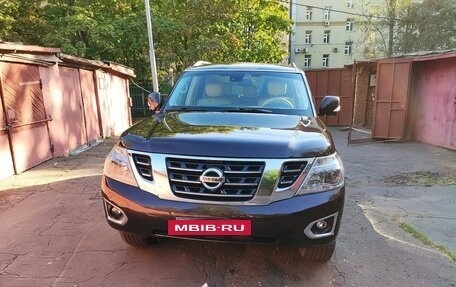 Nissan Patrol, 2010 год, 2 300 000 рублей, 8 фотография