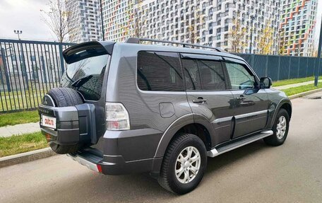 Mitsubishi Pajero IV, 2013 год, 2 390 000 рублей, 11 фотография