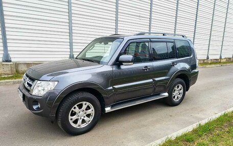 Mitsubishi Pajero IV, 2013 год, 2 390 000 рублей, 13 фотография