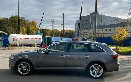 Audi A4, 2017 год, 2 500 000 рублей, 7 фотография