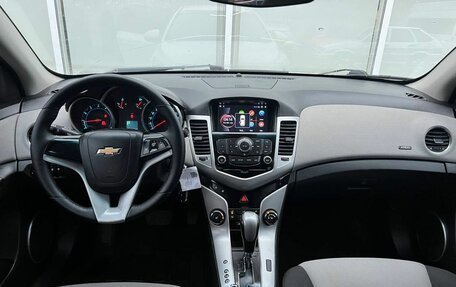 Chevrolet Cruze II, 2011 год, 710 000 рублей, 13 фотография