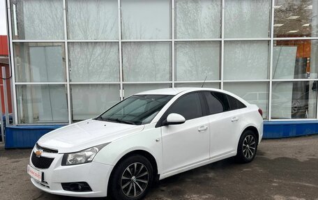 Chevrolet Cruze II, 2011 год, 710 000 рублей, 7 фотография