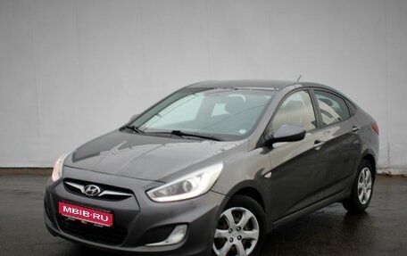 Hyundai Solaris II рестайлинг, 2013 год, 680 000 рублей, 1 фотография