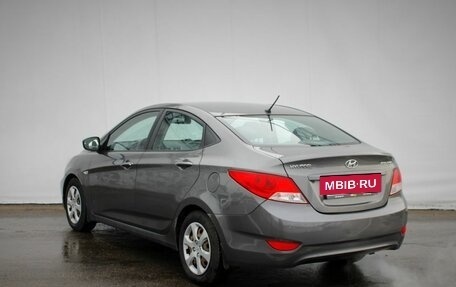 Hyundai Solaris II рестайлинг, 2013 год, 680 000 рублей, 5 фотография