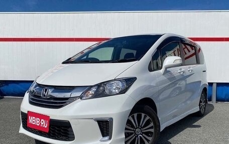 Honda Freed I, 2015 год, 778 000 рублей, 1 фотография