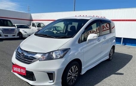 Honda Freed I, 2015 год, 778 000 рублей, 2 фотография