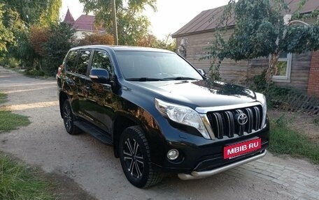 Toyota Land Cruiser Prado 150 рестайлинг 2, 2014 год, 3 240 000 рублей, 2 фотография