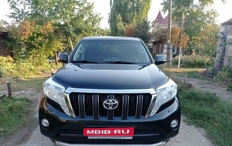 Toyota Land Cruiser Prado 150 рестайлинг 2, 2014 год, 3 240 000 рублей, 11 фотография