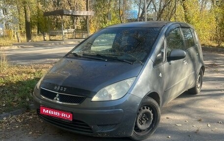 Mitsubishi Colt VI рестайлинг, 2005 год, 325 000 рублей, 1 фотография