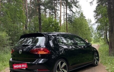 Volkswagen Golf GTI VII, 2018 год, 2 680 000 рублей, 10 фотография