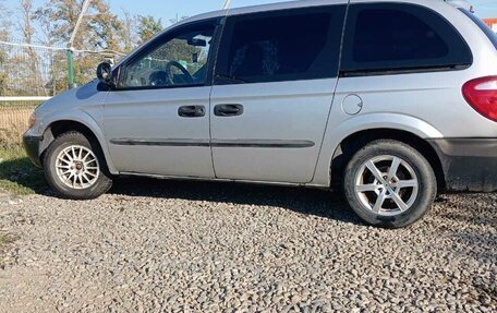 Chrysler Voyager IV, 2002 год, 333 000 рублей, 3 фотография